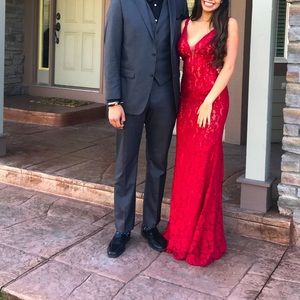 Jovani Prom dress in perfect condition only worn for pictures